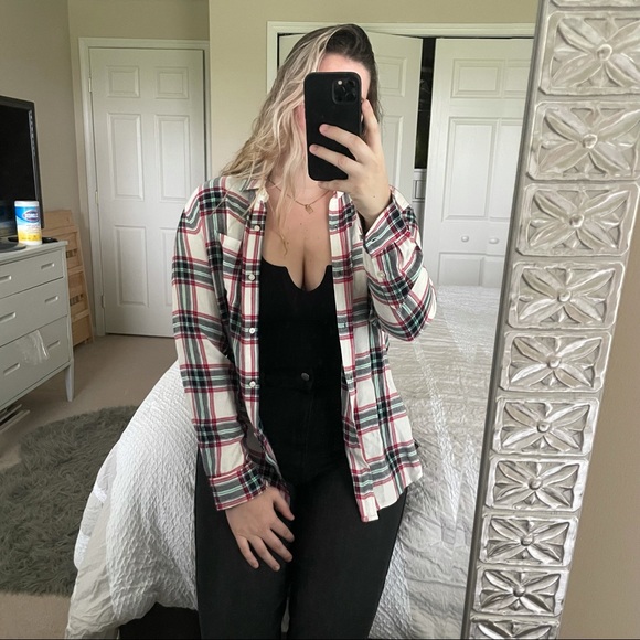 Southern Tide Flannel - Picture 3 of 3